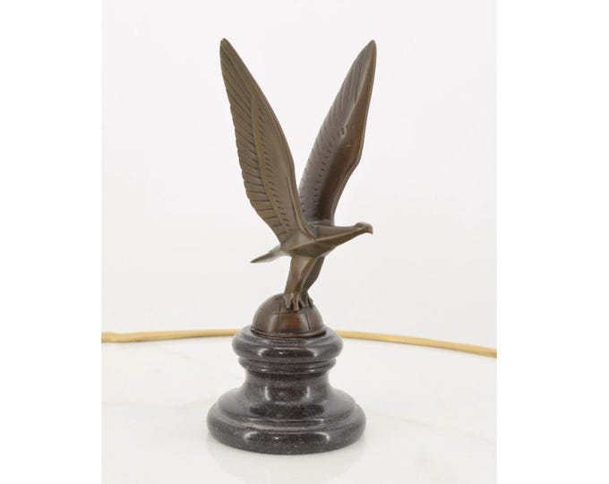 Modernist Eagle Bronze Sculpture – Elegant Bird Figurine – Stunning Eagle Statue – Unique Gift Idea for Art Lovers and Collectors