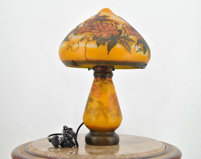 Limited Lamp – Emile Gallé Style Desk Lamp with Floral Motifs – Art Nouveau Glass Table Lamp, Vintage Home & Office Decor Gift