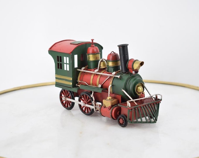 Vintage Locomotive Train Metal Model - Toy Train - Old School Model - Collector Item - Home Decor - Metal Railway - Gift for  Railwayman