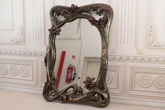 アールヌーボー風 壁掛け鏡 女性彫刻