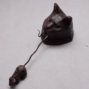 Cast Iron Door Knocker Cat & Mouse - Funny Figurine - Viontage Door Knocker - Door Decor - Home and Garden Decor - Gift Idea Housewarming