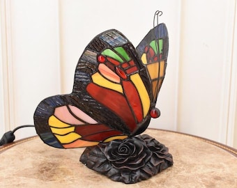 Stained Glass Butterfly Table Lamp - Tiffany Style Art Deco Light