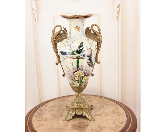 Large Porcelain Vase Swans – White Green Amphora French Vintage Bronze Base