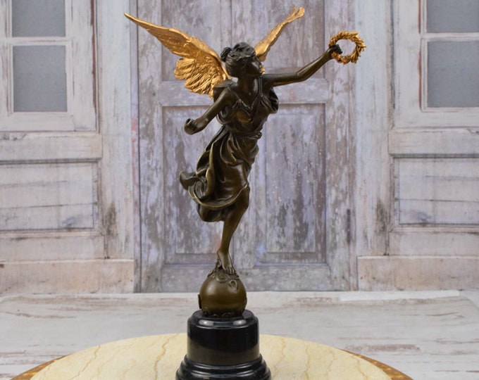 Bronze Angel Statue: Trumpet & Laurel Wreath Figurine