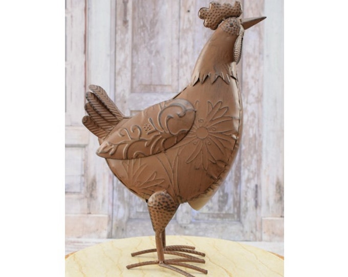 Iron Hen Figurine - Figure Sculpture Hen - Garden Statue - Gift Idea - Art Work Chicken - Home and Garden Decoration