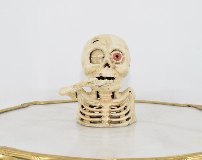 Cast Iron MoneyBank - Skull MoneyBox - StatueSkeleton Mechanical Bank - Funny Toy Gift - Vintage Moneybank - Home Decor Gift Idea