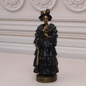 Act Woman in Fur - Pretty Female Bronze Sculpture - Vintage Vienna Bronze - Figure Act - Gift Idea - Home and Decor - Mature Conent