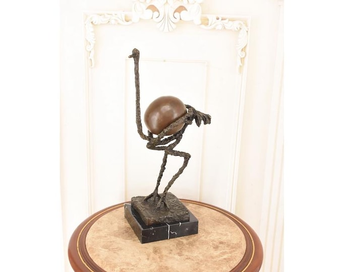 Unique Bronze Ostrich Sculpture – Salvador Dalí Style – Ostrich with Egg