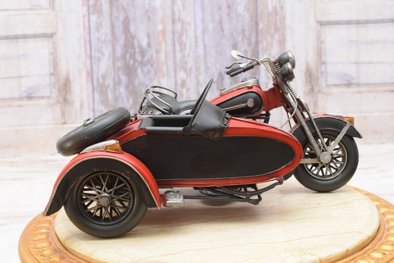サイドカー付き赤と黒のバイク：オールドスクールメタルモデル - Etsy 日本