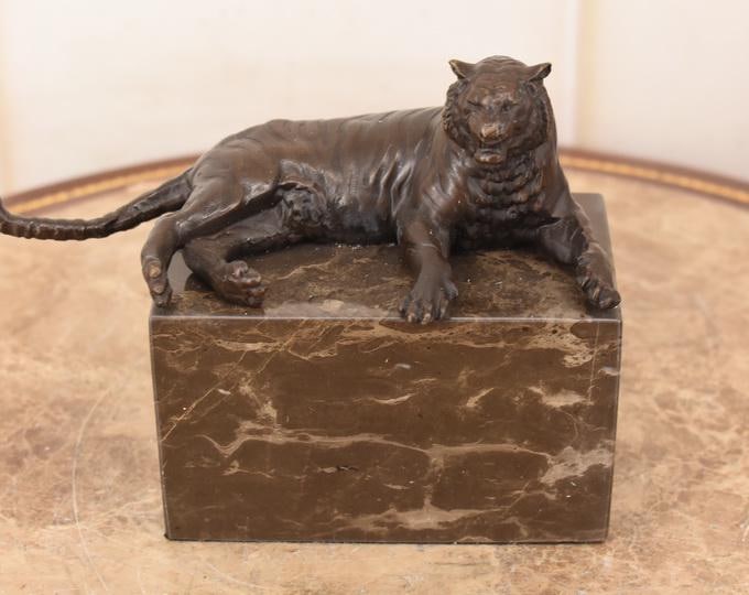 Bronze Panther Sculpture on Marble Base - Elegant Animal Decor