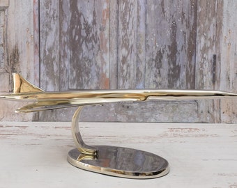 Large Aluminum Concorde Airplane Model: Silver Aircraft Decor