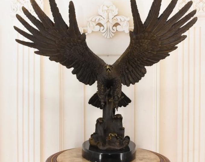 Bronze Eagle Sculpture – Vintage Wildlife Art, Marble Base (67cm)