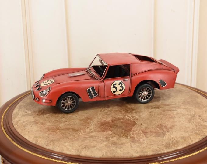 Vintage Metal Model Car – Oldschool Car Toy – Collector Item – Retro Automotive Decor – Gift Idea – Vintage Home Decor