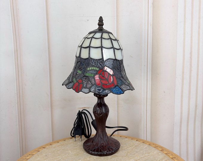 Rose Stained Glass Table Lamp - Floral Bedside Lamp - Decorative Desk Lamp - Home Office Lighting