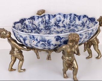 ヴィンテージボウル　器　オブジェ　ブロンズ ブループラトー磁器ボウル：ヴィンテージブロンズエンジェル、花飾り