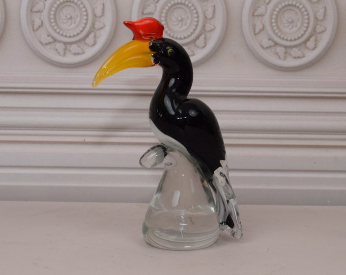Amazing Tucan Murano Glass - Handcrafted Murano Style - Murano Statue - Glass Bird - Italian Glass - Gift from Venetian Home Decor