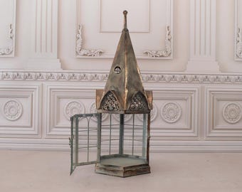 Steeple Shaped Metal Lantern - Candle Carriage Lamp - Decorated Lantern with Glass Windows - Luxury Gift for Home and Garden