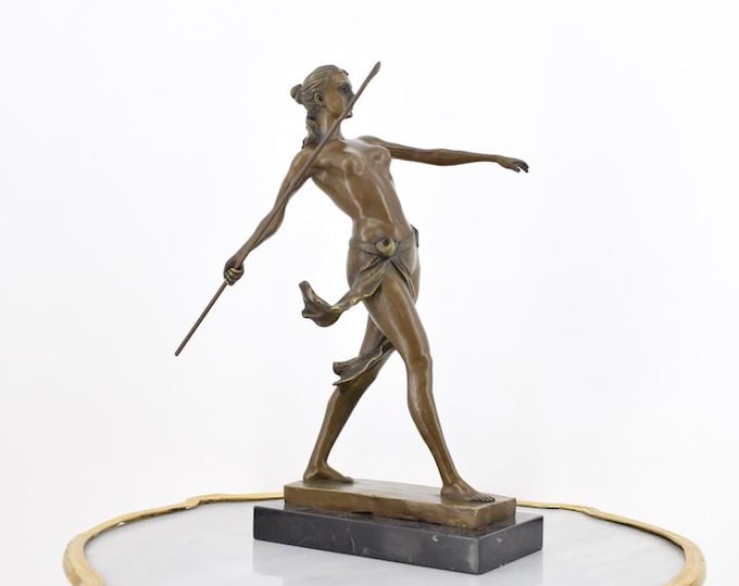 Vintage Woman Warrior with Spear – Mythological Statue on Marble Base – Classic Home Decor – Elegant Figurine Gift Idea
