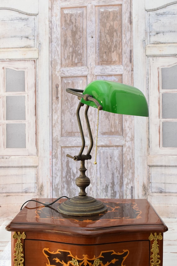 Vintage Bankers Lamp Hand Blown Emerald Green Glass Shade Desk Lamp Light