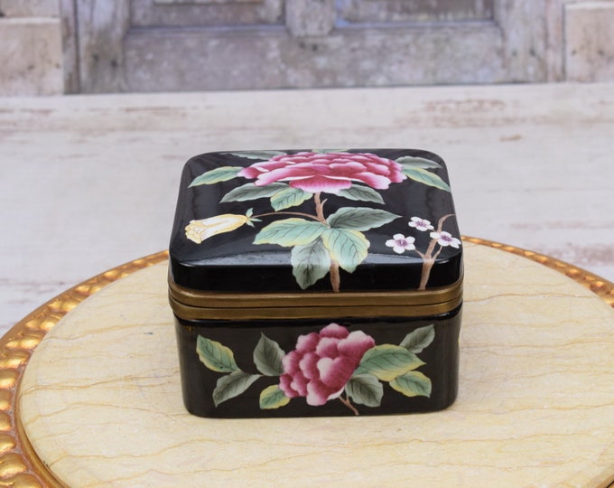 Large Porcelain Box with Flowers Ornaments - Bronze Ornaments - Kitchen Decor - Jewelry Box - Black Exclusive Casket - Home Decor