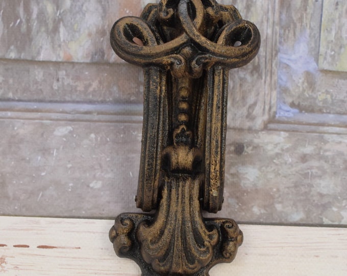 Cast Iron Door Knocker - Art Nouveau Style - Elegant Vintage Door Decor - Home Decor - Garden Decor - Unique Gift