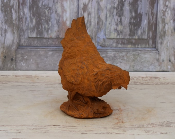 Cast Iron Hen - Farm Animal Sculpture Figurine - Rustical Hen - Looks Real Hen - Home and Garden Decoration - Amazing Gift