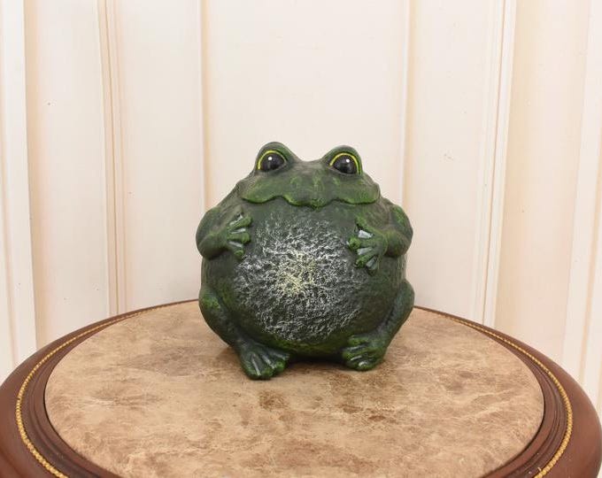 Vintage Cast Iron Frog Sculpture: Painted Home & Garden Decor