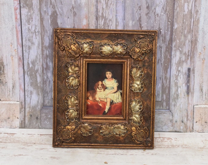 Painting Girl with Dog - Goldene Frame - Oriental Painting - Old Oil on Wood - French Art - Wall Decor - Gift Idea - Home Decor