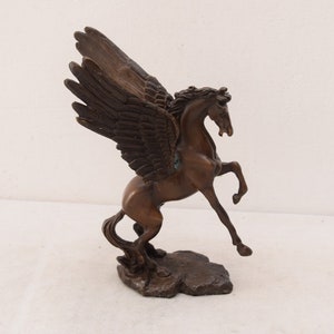 Bronze Figurine Sculpture Pegasus Horse Horses Bronze Figure Gift Vintage     Office Desk -