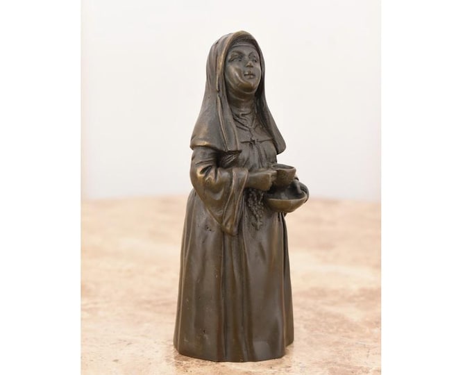 Nun Religious - Bronze Small Bell - Figurine Statue Recepcion Hotel Office Gift Idea - Home Decor