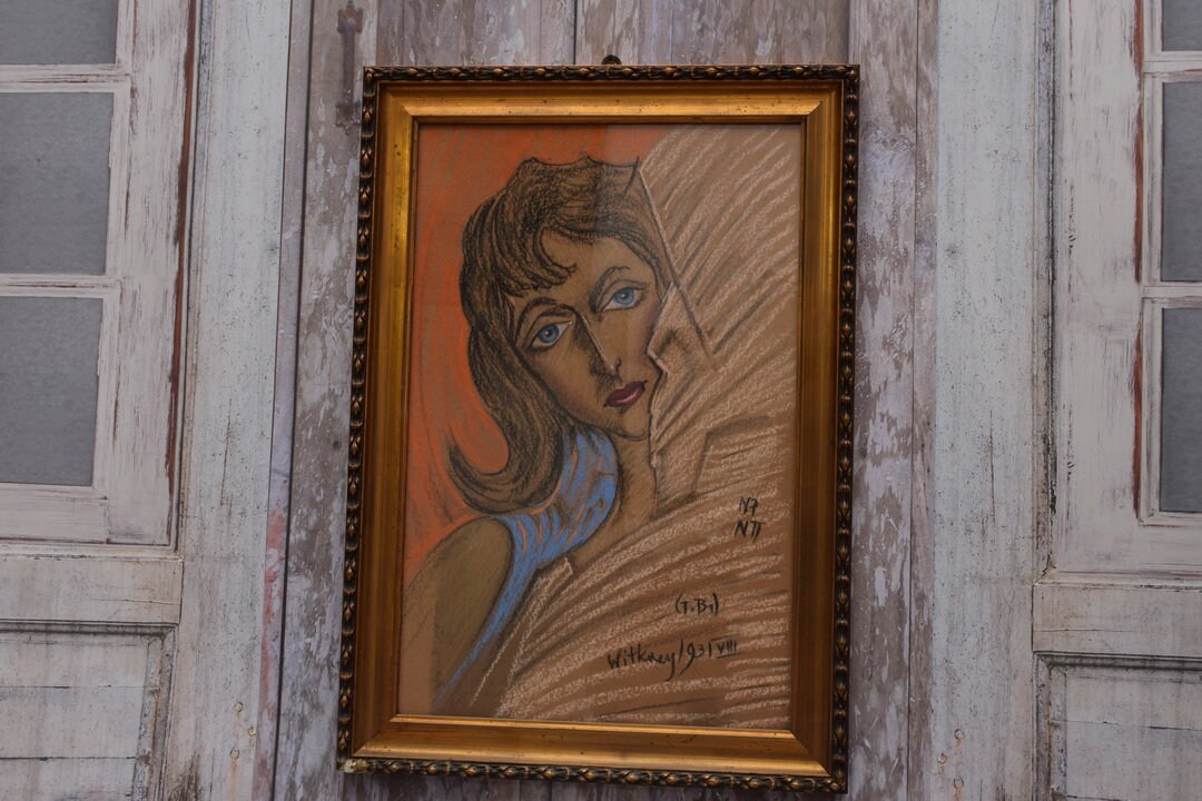 gallery photo