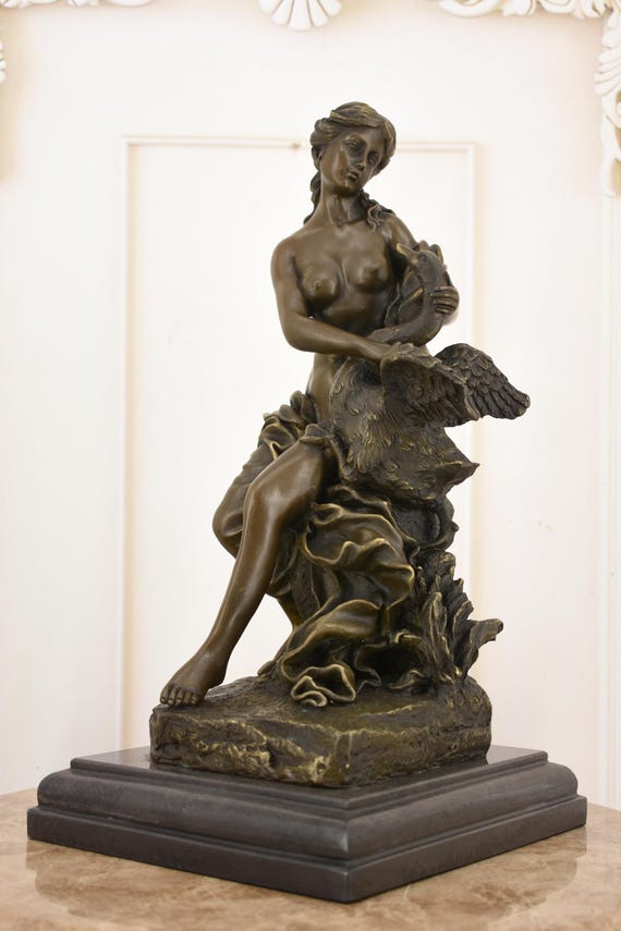 ブロンズ製レダと白鳥の彫刻：ギリシャ神話アールデコ調の置物 - Etsy 日本