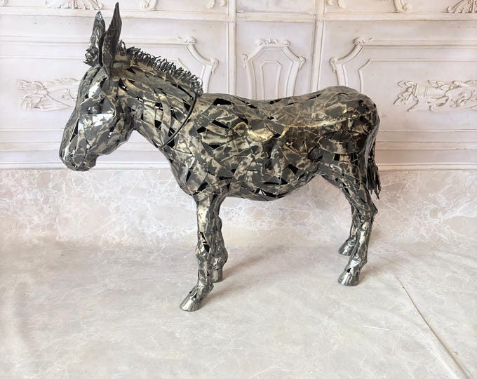 Iron Donkey Garden Statue: Detailed Metal Art Sculpture (24x26 inches)