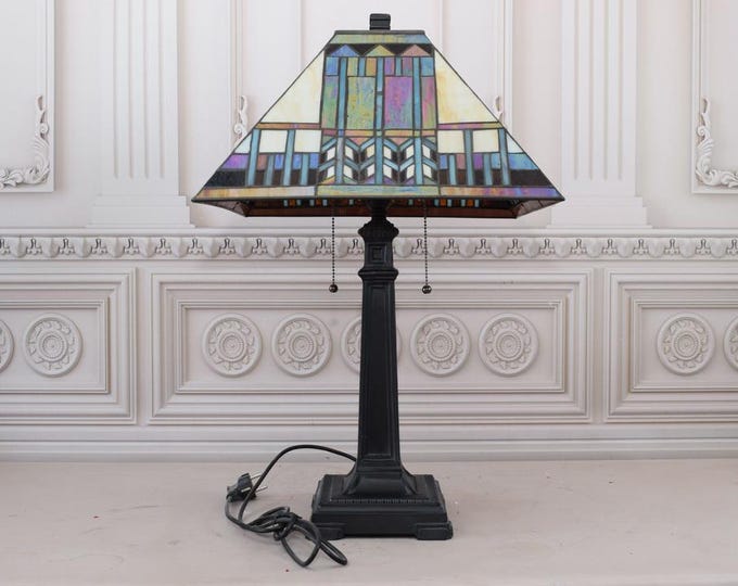 Tiffany Style Table Lamp - Dragonfly Design - Glass Stand Lamp - Vintage Bedside Lamp - Atmospheric Lamp - Gift for Boss - Home Office Decor