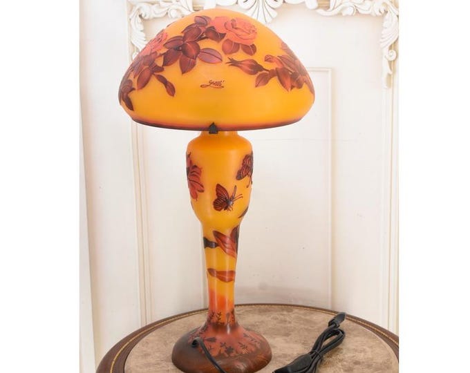 Emile Gallé Style Art Nouveau Table Lamp: Floral Glass Desk Light