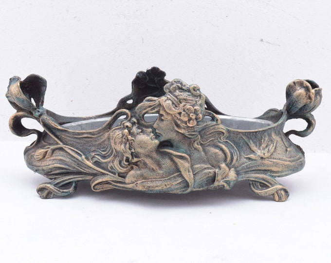 Bowl cast iron Art Nouveau Style - Green Woman Cast Iron Sculpture Flower Pot - Amazing Gift for Garden, home