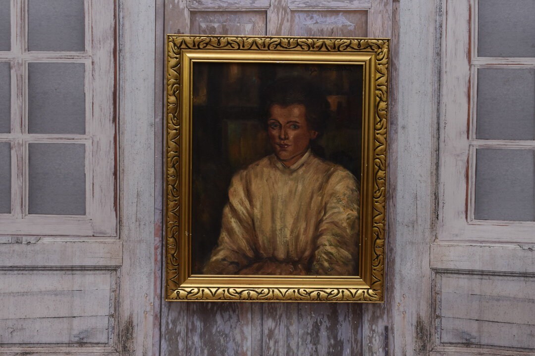 gallery photo