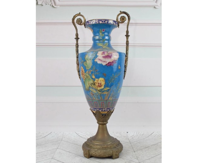 Elegant Blue Porcelain Vase with Gilded Flowers and Bronze Ornaments – Luxury Flower Pot for Home Decor – Perfect Wedding Gift