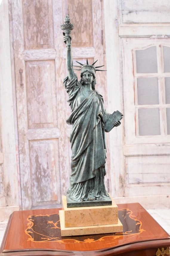 大型24インチブロンズ製自由の女神像 - USA Decor - Etsy 日本