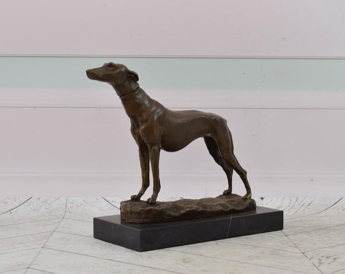 Greyhound Figurine - Hunting Dog Sculpture on Marble Base - Unique Gift for Hunters & Dog Lovers – Elegant Home Decor Statue