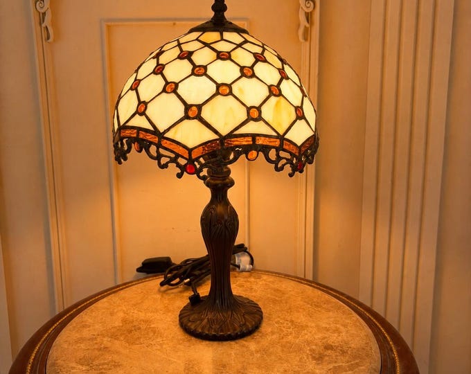 Stained Glass Table Lamp – Cream Ivory Shade, Amber Accents, Vintage Style Desk Lighting
