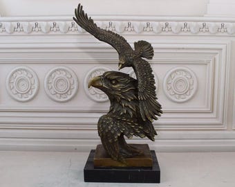 大型ブロンズ製 2羽の飛翔する鷲の彫刻 - 大理石台座 ヴィンテージ彫像