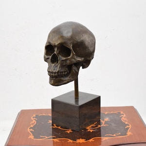 Rzeźba z brązu Memento Mori - Posąg głowy szkieletu na marmurowej podstawie - Ostatnie pożegnanie - Abstrakcyjna statua na marmurowej podstawie - Wyjątkowy prezent
