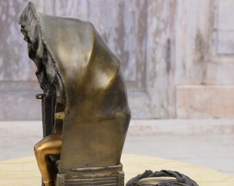 箱入り金メッキブロンズ女性像：ユニークな室内装飾 - Etsy 日本