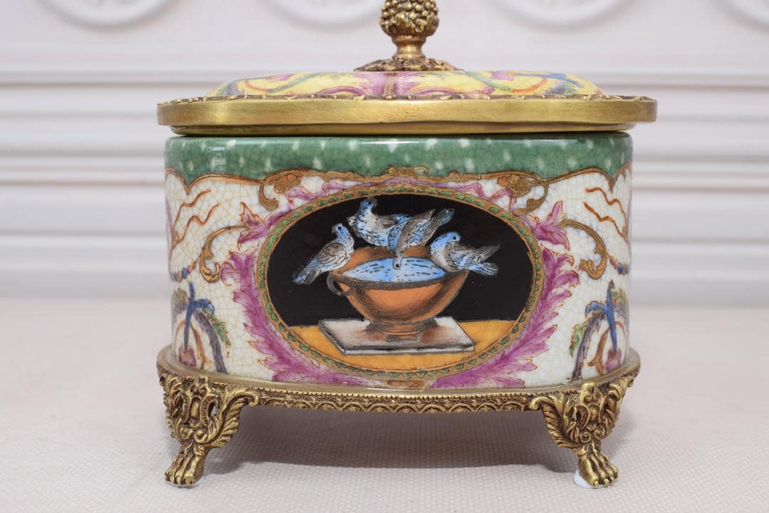 gallery photo