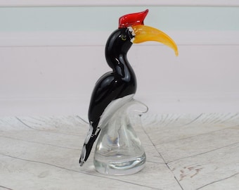 Vintage Italian Glass Toucan Figurine: Murano Style Decor