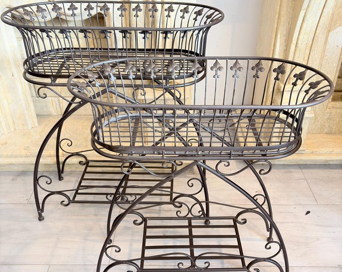Rustic Brown Flower Tables Set: Garden Plant Stands