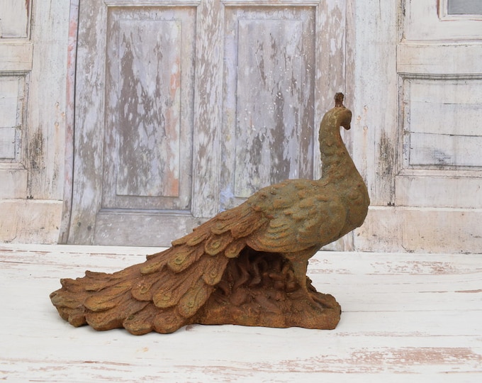 Large Amazing Cast Iron Peacock - Garden Figurine Rustical Peacock - Exclusive Gift for home and Garden