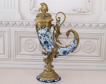 Vintage Porcelain Cornucopia: Bronze Ornament Horn of Plenty