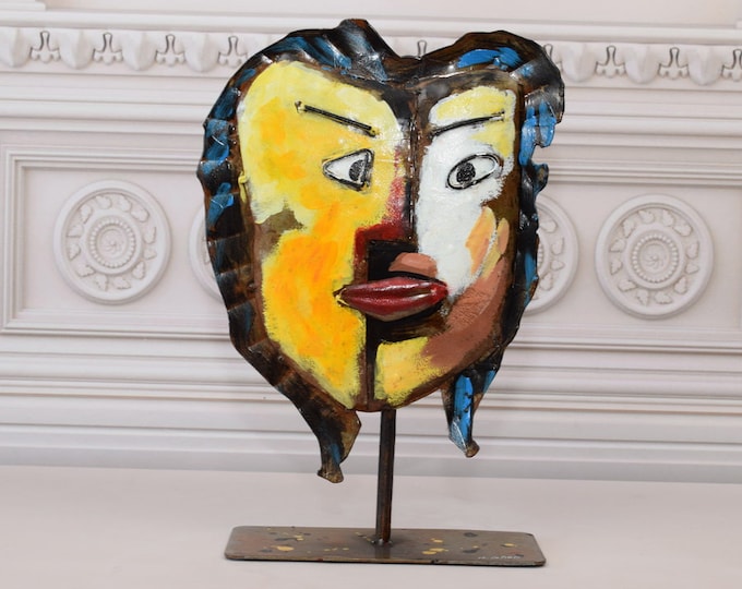 Funny Abstract Face Statue - N. Gabo Colorful Metal Art Face - Modernist Trophy- Unique Abstract Figure - Home Decor - Gift Idea